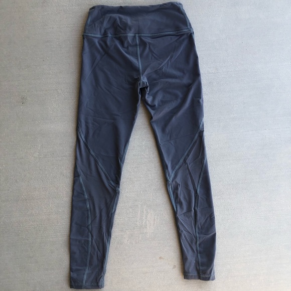 Victoria Secret Sport Knockout Leggings - Picture 5 of 8